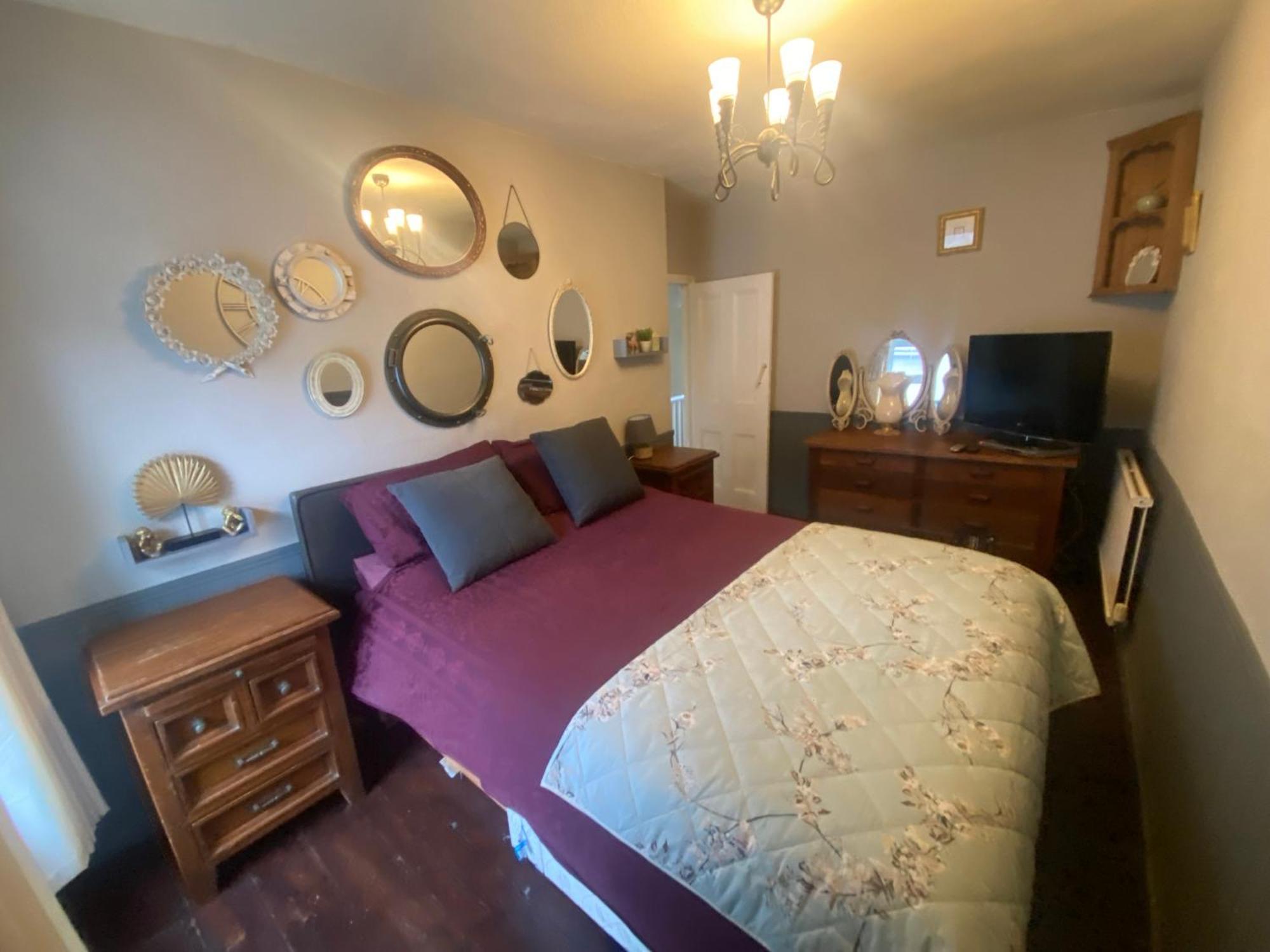 Holiday home 3 Bed Town House Carmarthenshire